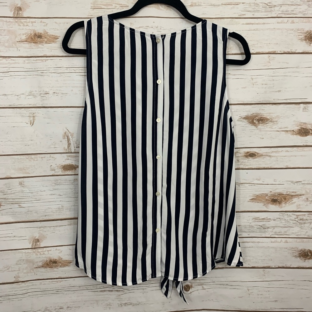 LOFT Black White Striped Tie Hem Button Ba… - Picture 3 of 8